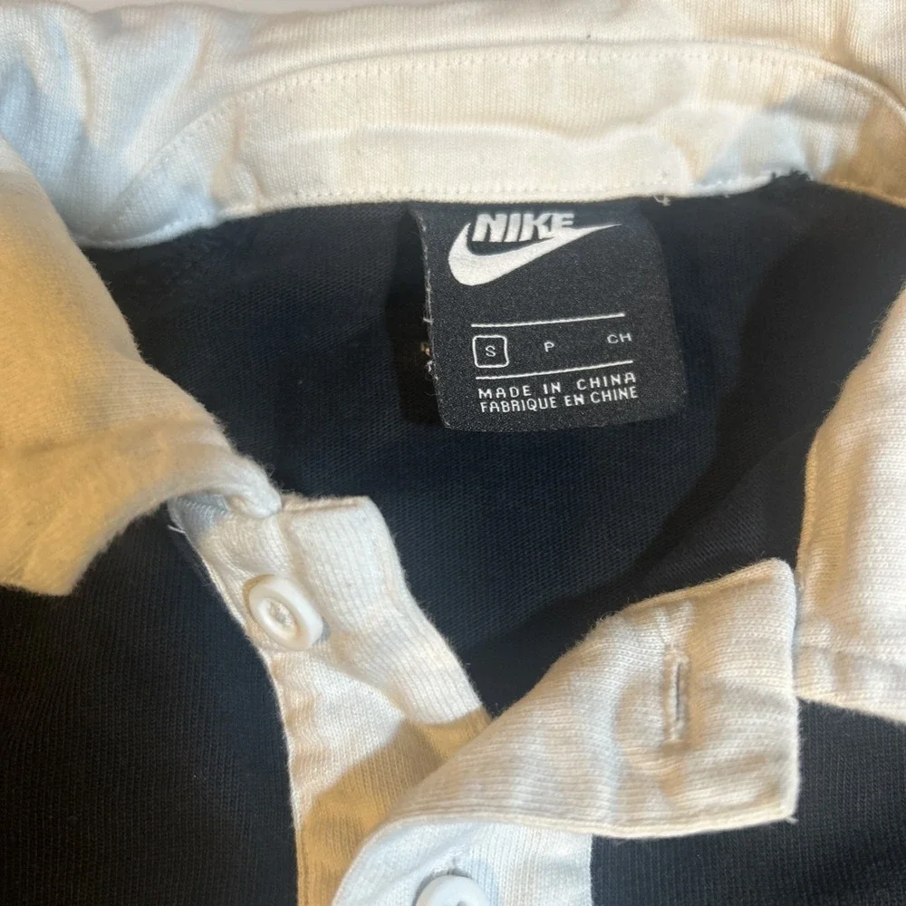 Nike‎ Swoosh Long Sleeve Button Front Rugby Shirt Men's Small Black